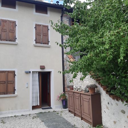 Case Pizzocco 3 A Santa Giustina Meano Exteriör bild